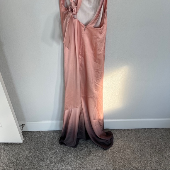 Elegant Pink Maxi Dress - Picture 6 of 16